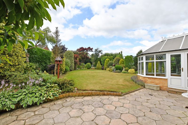 Woodvale Close